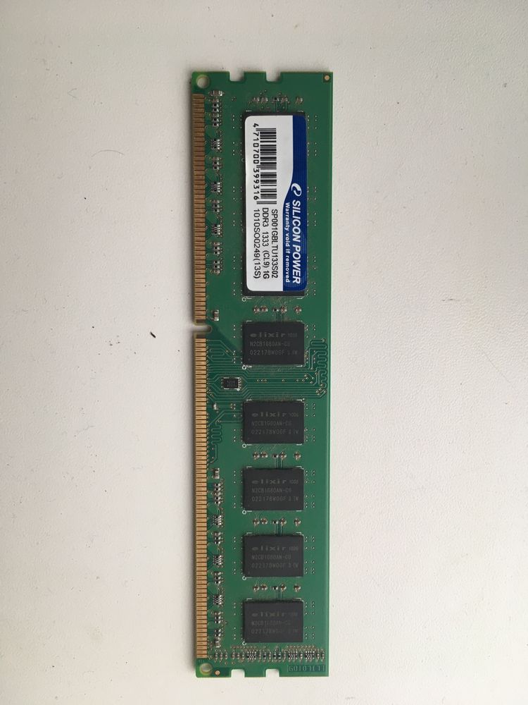 Модуль памяти DDR3 1 Gb
