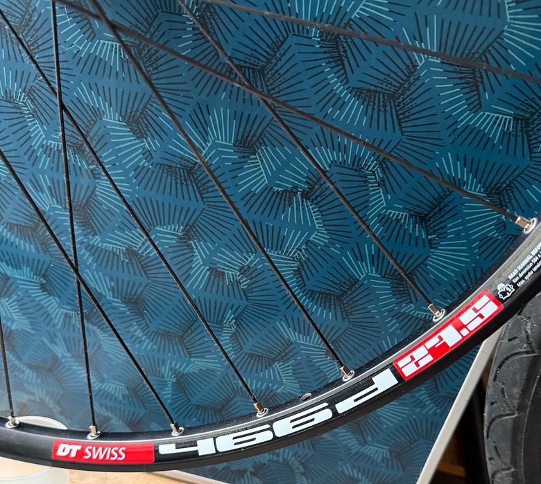 Par de Rodas BTT 27,5 DT Swiss XLC para disco e thru-axle (Novas)