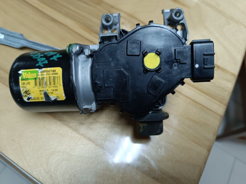 motor limpa parabrisas frontal Clio 4 ano 2012 a 2020