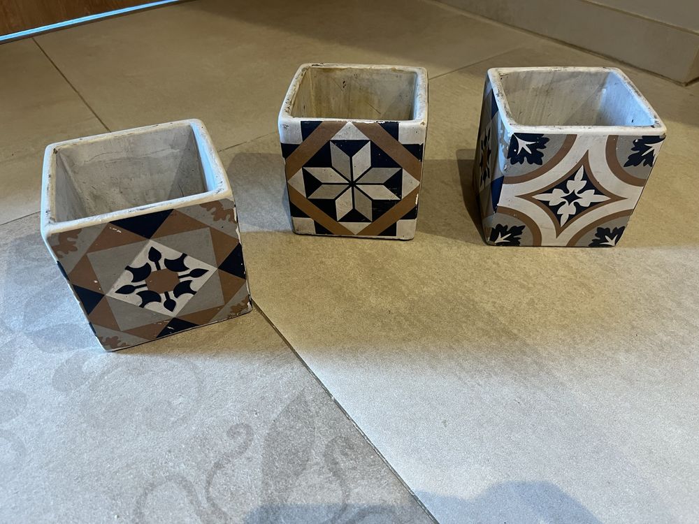 Doniczki ceramiczne 3 sztuki
