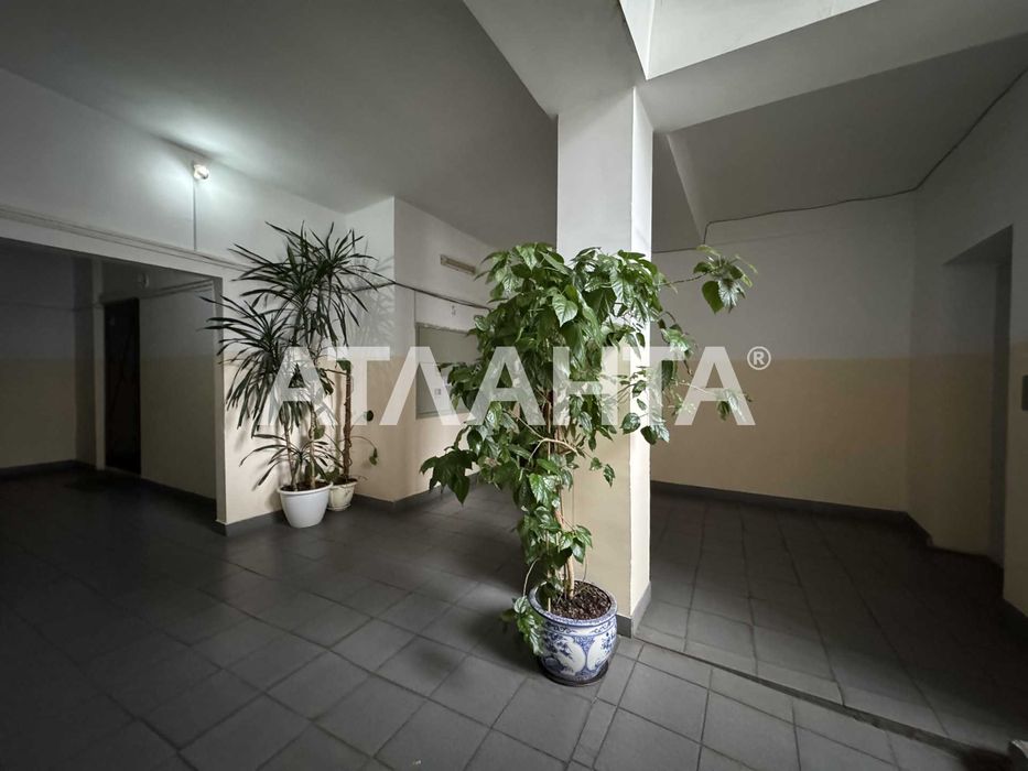 Продам Большую 1-комнатную квартиру ЖК Стрекоза Люстдорфская Вузовский