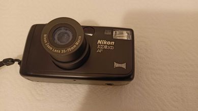 Aparat analogowy Nikon Zoom 300 Panorama