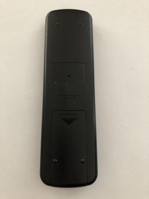 Pilot JVC RM SR230RU.