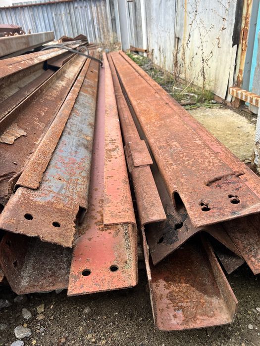 Балка двутаврова б/у типу ферми та  колон , шве