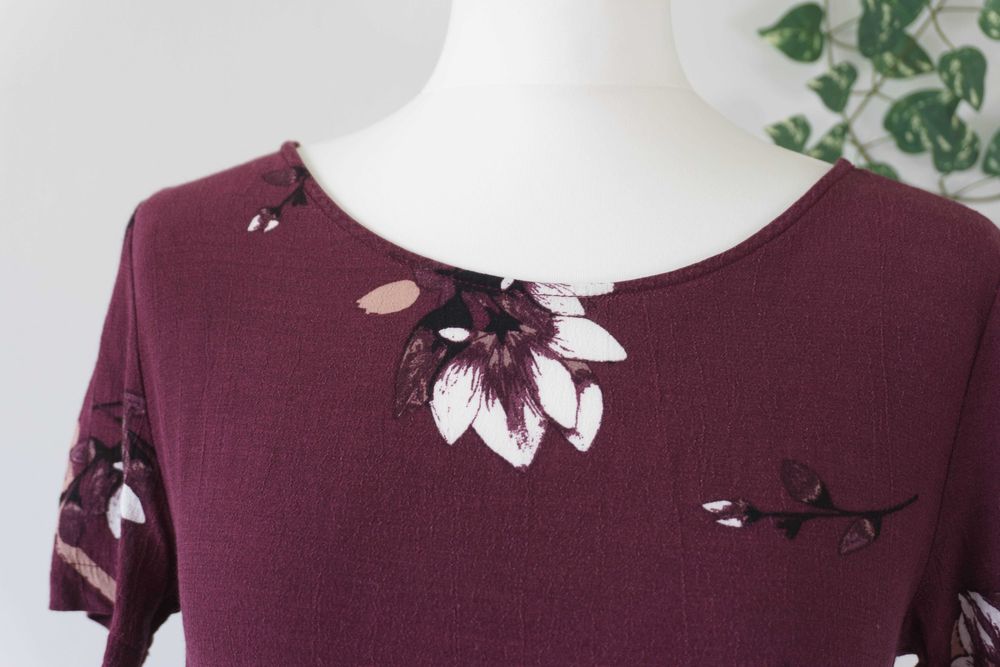 Bluzka Vila kwiaty bordo przewiewna z rękawem wiskoza