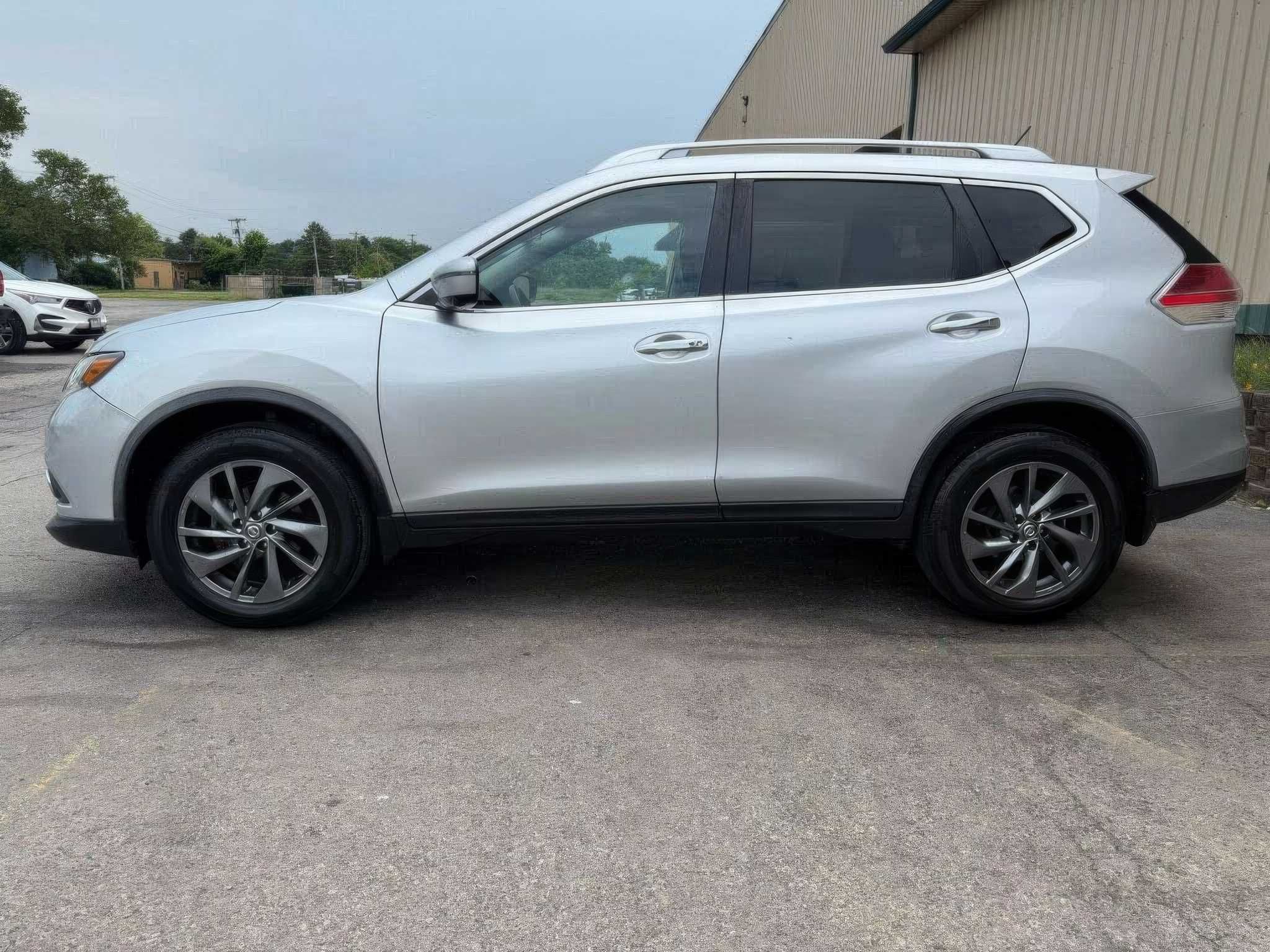 2016 Nissan Rogue SL