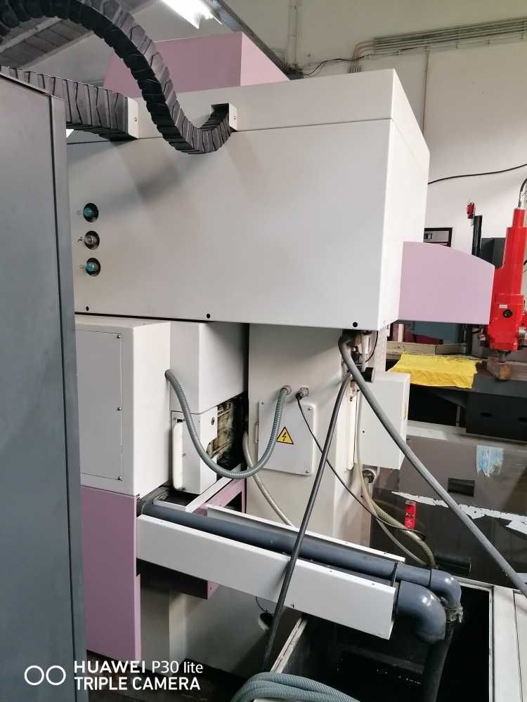 Máquina de erosão de fio ONA