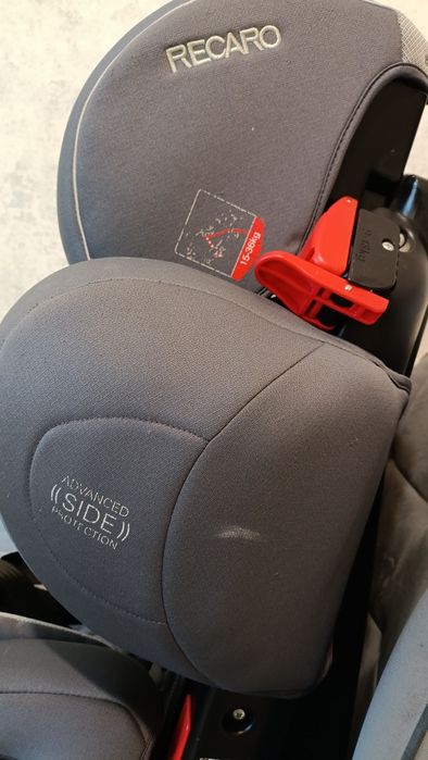 Автокрісло RECARO Young Sport Hero