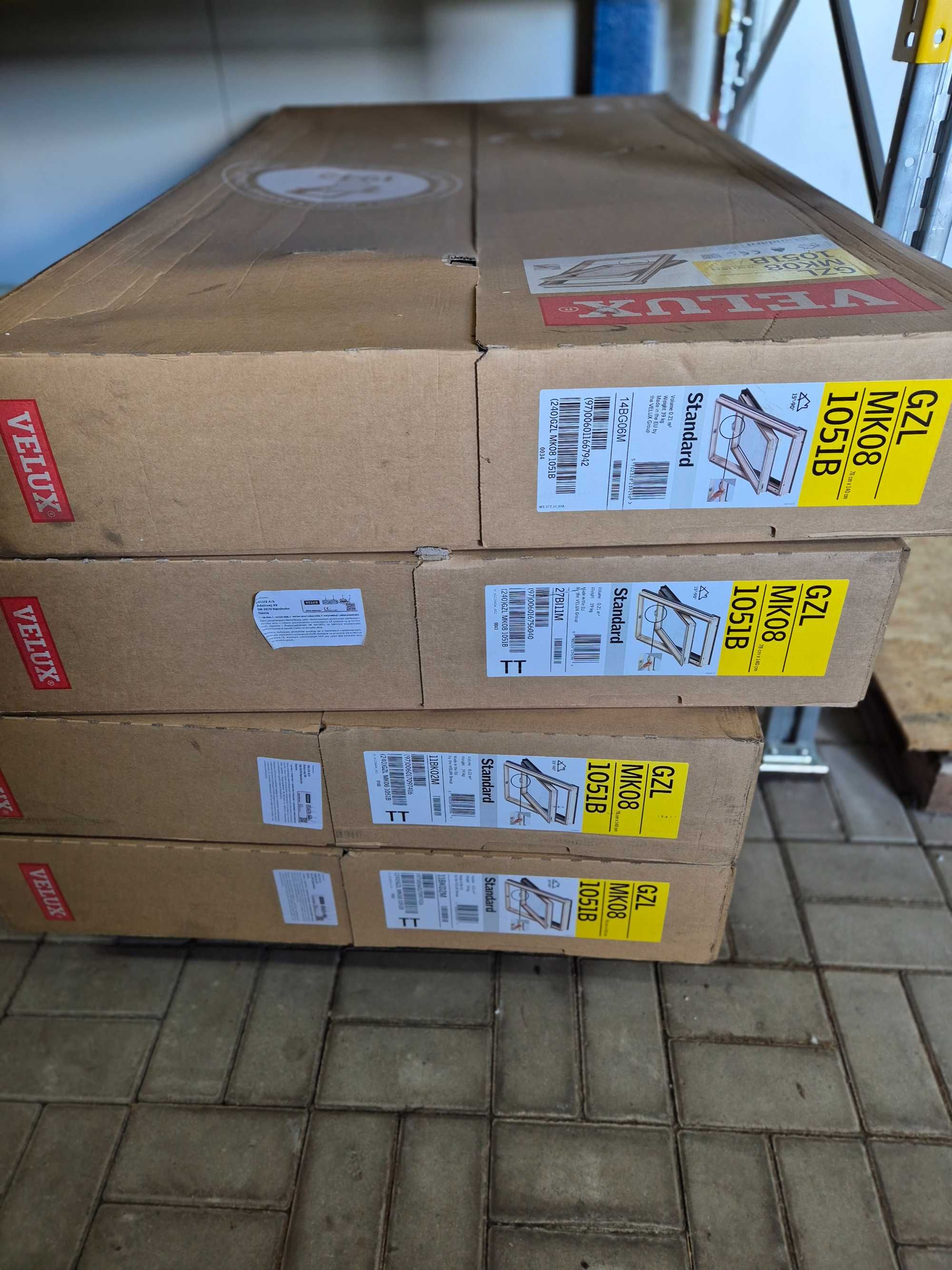 Okno dachowe Velux  78/140 GZL MK08 1051b dolna klamka, drewniane