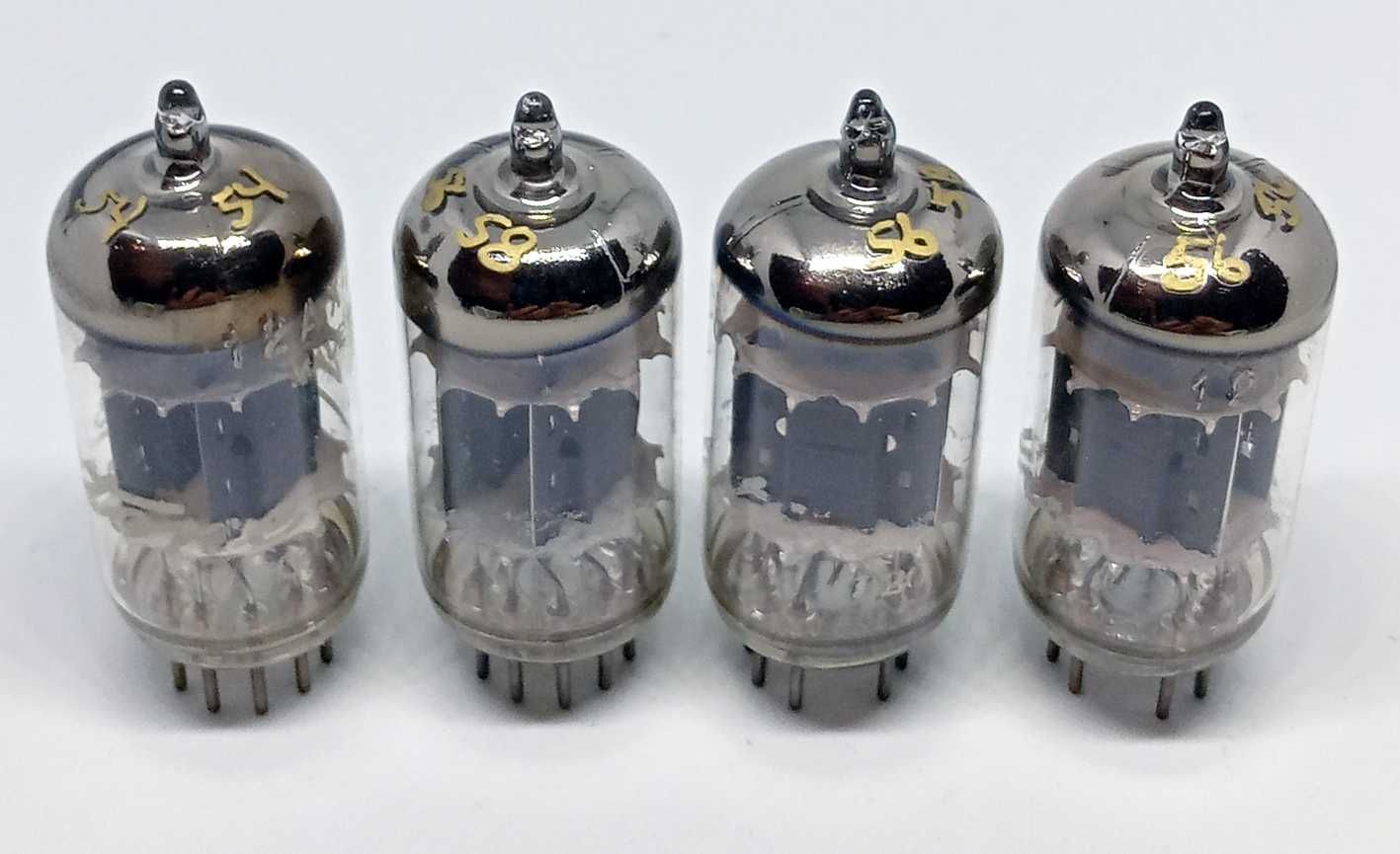 4 lampy kwadra Amperex ECC83 12AX7 Silvertone 1967