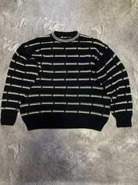Авантгардный свитер Y2K