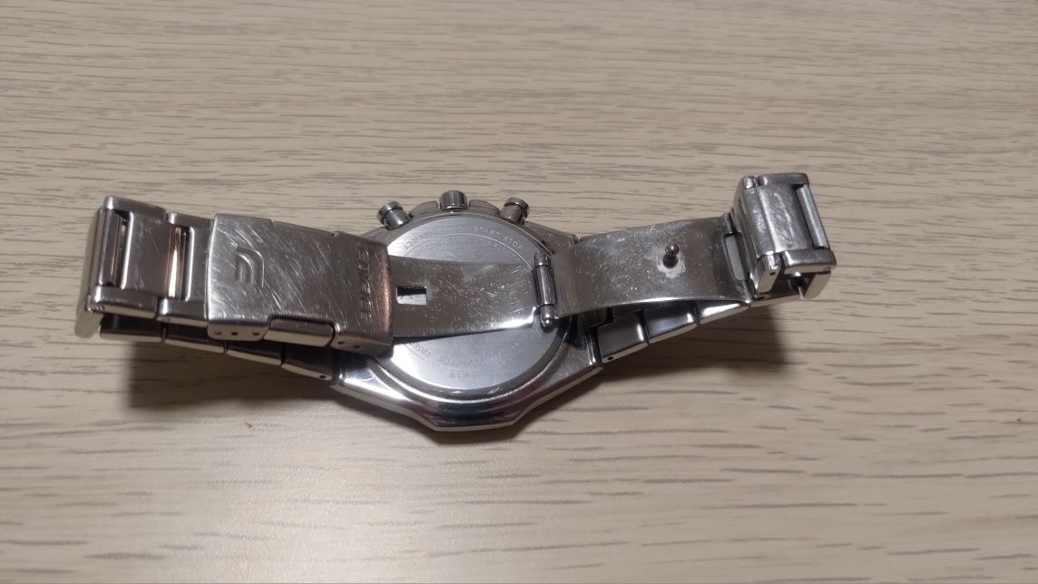 Casio Edifice EQB 1100D-1AER