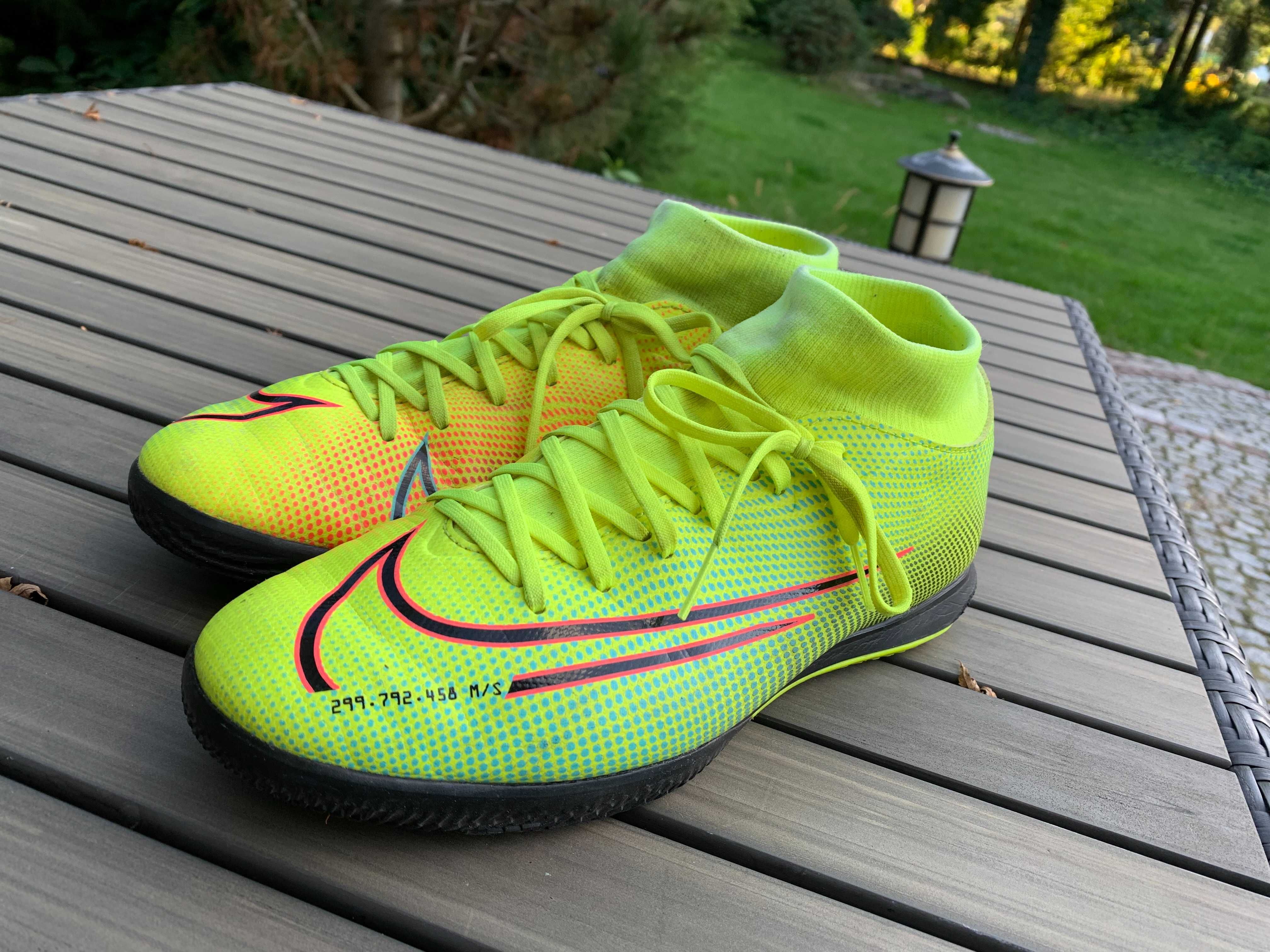 Buty halowe Nike Mercurial Superfly 7 ACADEMY MDS