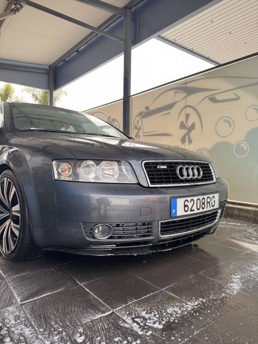 Audi a4 b6 carro muito bem estimado