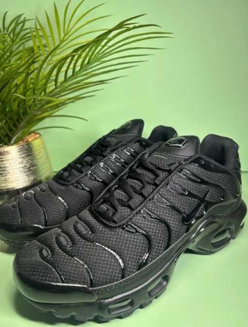 Buty meskie Mokasyny Nike_Air_Max_TN_Plus_Black R.41