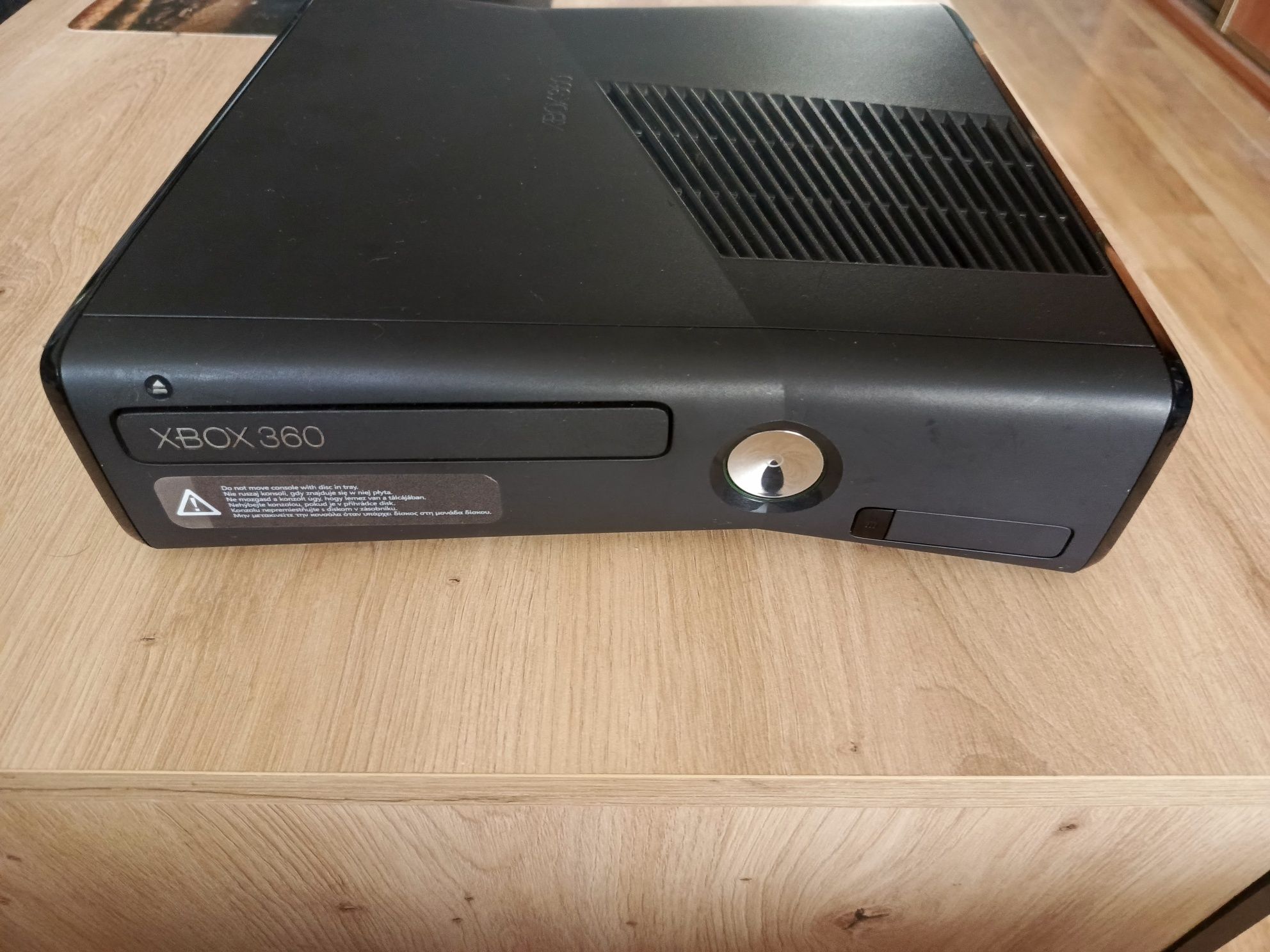 Xbox 360 z kinect pady gry