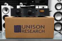 Zadbany wzmacniacz stereo Stereo Unison Research Unico Primo jak nowy!