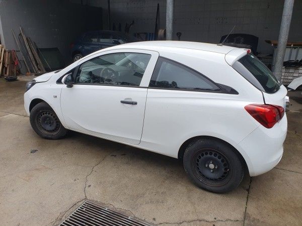Porta Frente Esquerda Opel Corsa E Van (X15)