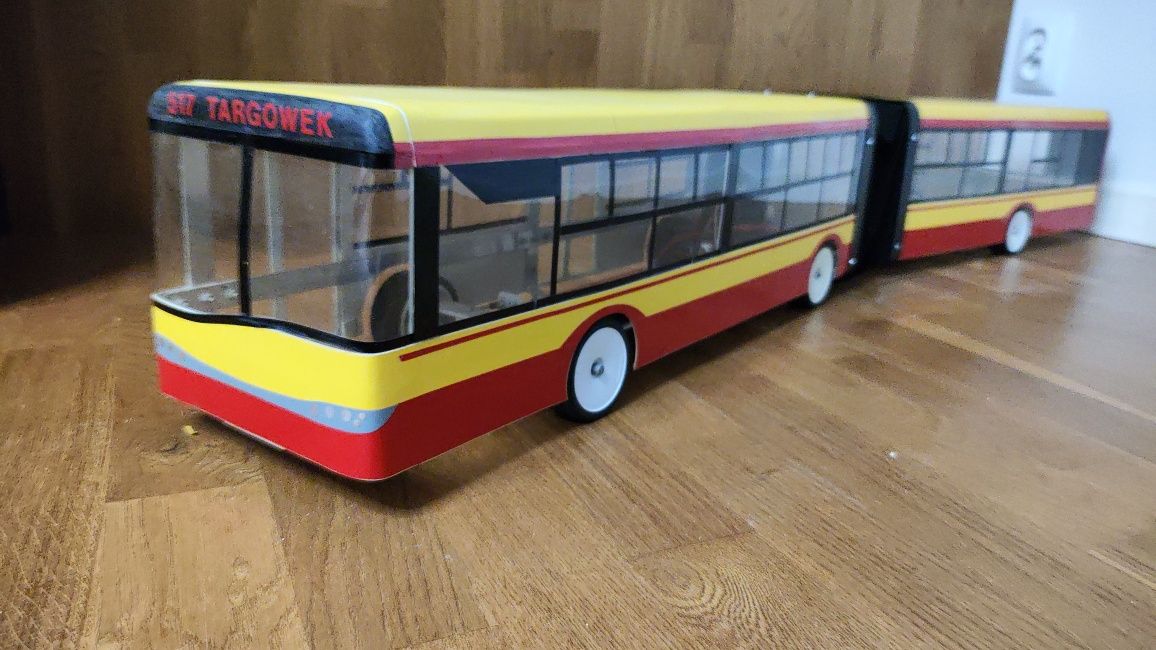 Model autobusu 1:10 1:12 ARTR DIY