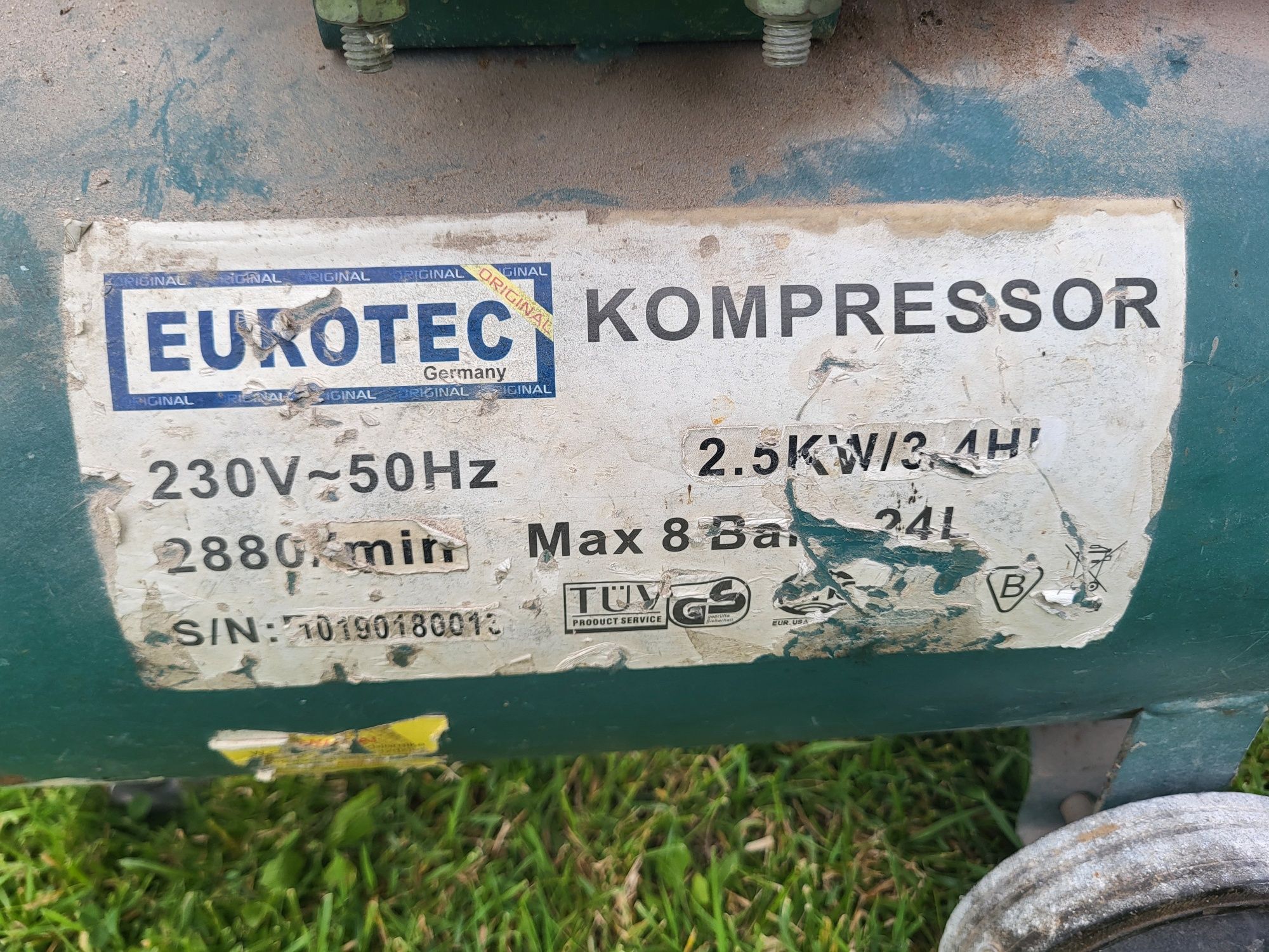Kompresor sprężarka powietrza 24 l 230 V 8 bar tłokowa