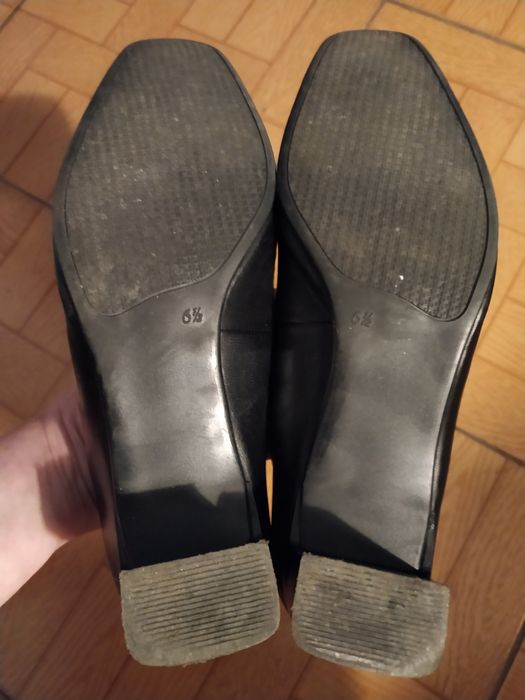 Czółenka klasyczne Ara 6,5