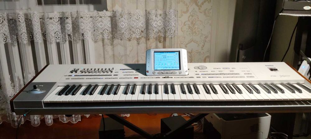 Продам (обміняю) робочу станцію бомбовий інструмент KORg PA 2X PRO