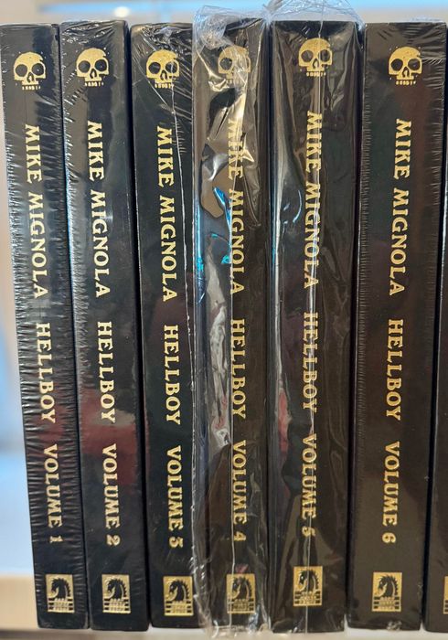 Мальопис Hellboy Library Edition - набір із 6 томів (HC, англійською)