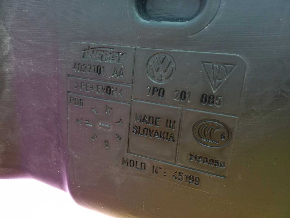 Бак топливный 7p0201085 3.0 TDI Volkswagen Touareg NF Туарег Таурек НФ