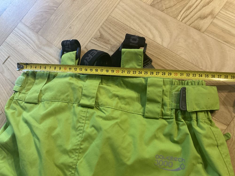 Spodnie narciarskie 4F rozm. S, aquatech 3000 stan bdb