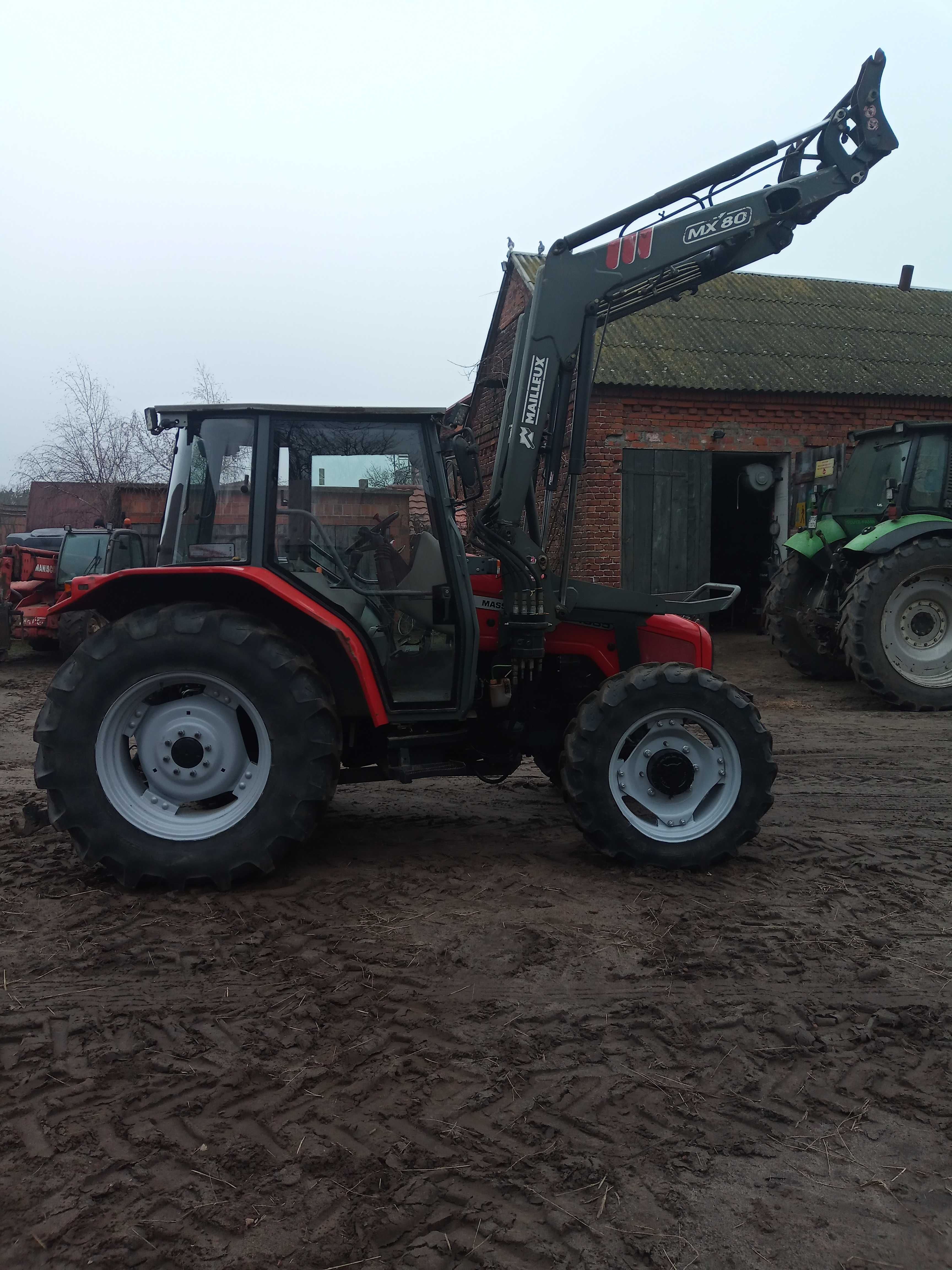 Massey Ferguson 4335 ładowacz Mx80