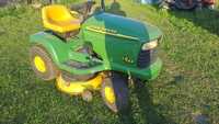 Traktorek john deere