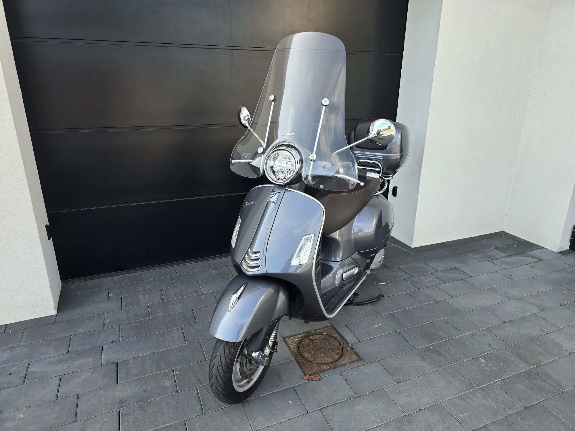 Piaggio Vespa GTS Turing 125 // ABS ASR Led // Gwarancja // 21 rok