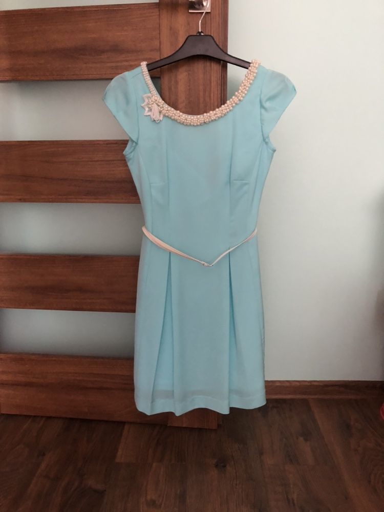 Nowa błękitna sukienka r36