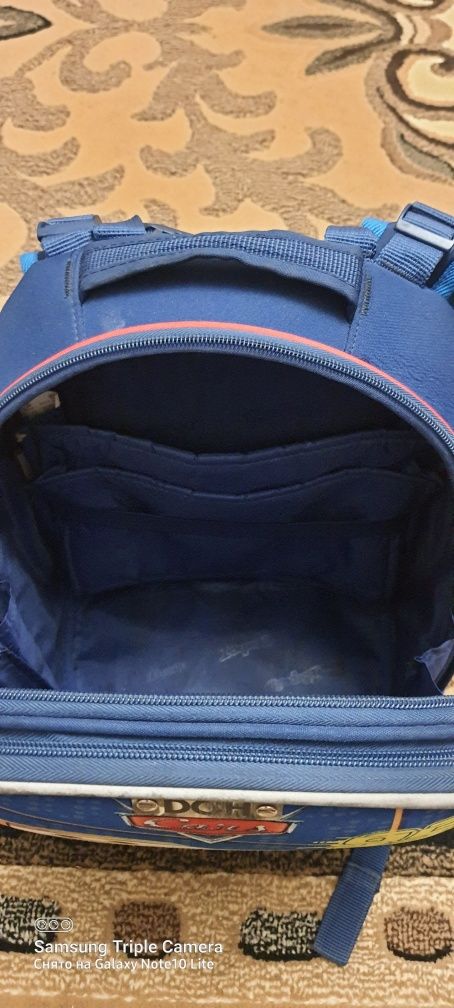 Рюкзак школьный. 1-4 класс