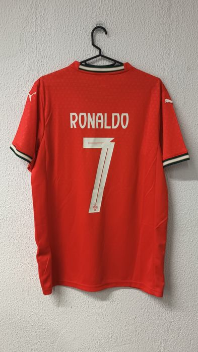 Camisola Cristiano Ronaldo Portugal PUMA
Seleção Portugal 2025 (PUMA)