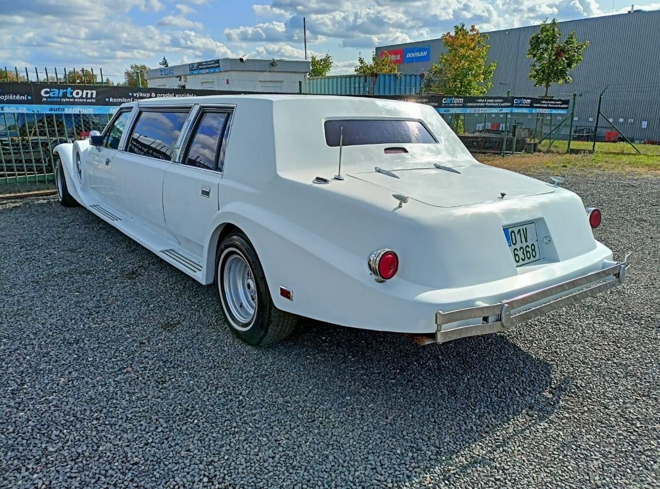 Lincoln Town Car 54 D Regal Excalibur Limuzyna