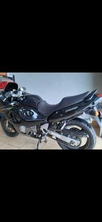 Motor Suzuki GSXF 750, 2000 r cena 8 000 zł do negocjacji