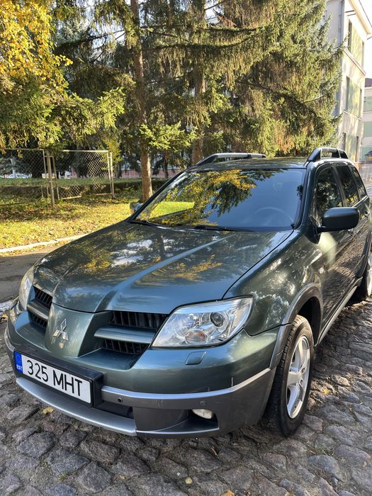 Mitsubishi Outlander 2.4