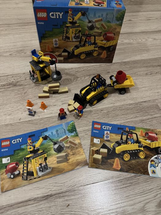 ОРИГИНАЛ Лего строители!!!