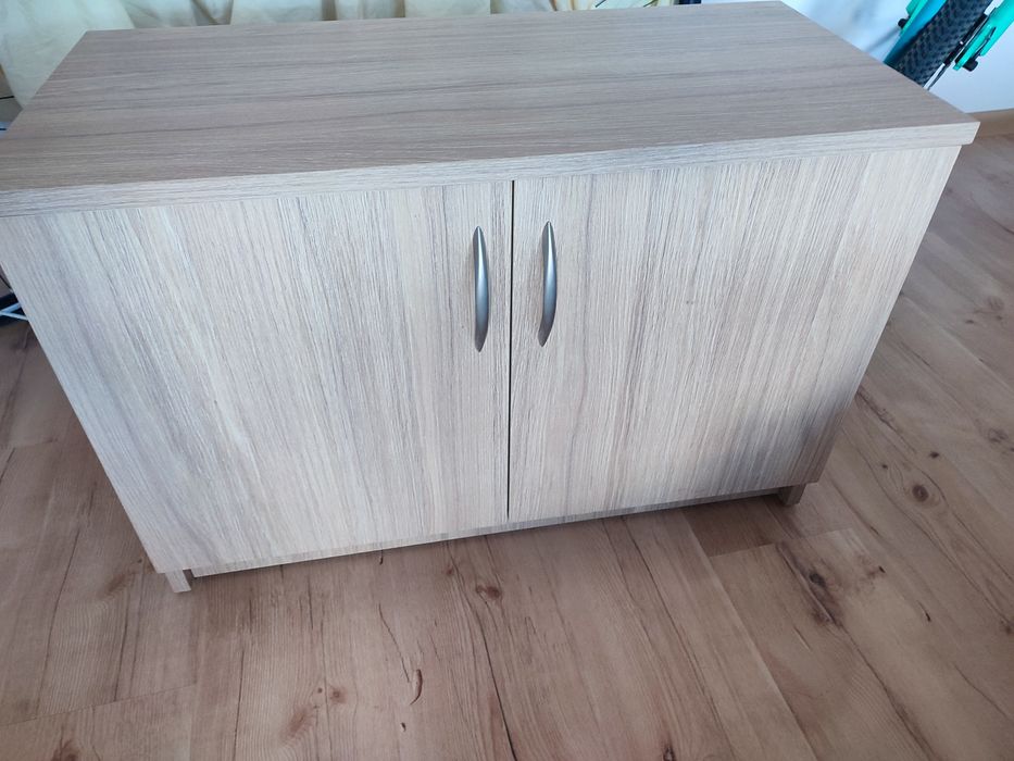 Szafka wolnostojąca dwudrzwiowa