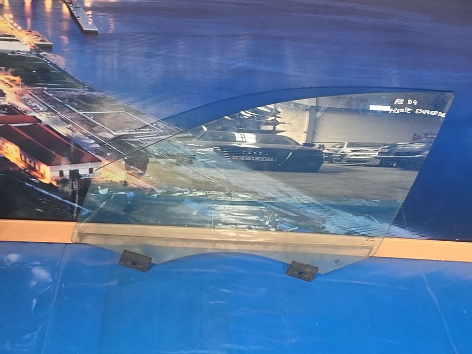 Vidro da Porta Frente Esquerda Original Audi A8 D4 4H0 2011-