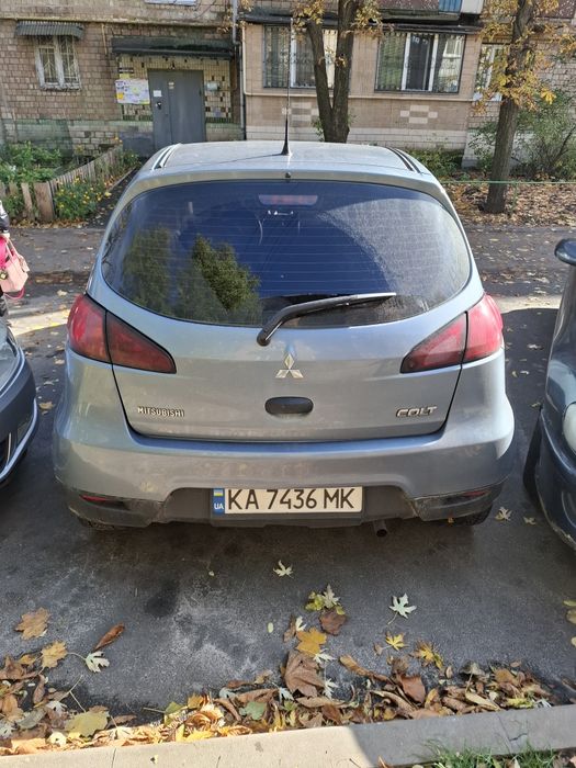 Продам mitsubishi colt 1.1