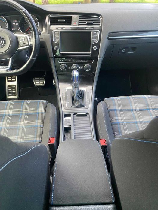 VW Golf 1.4 GTE Plug-in