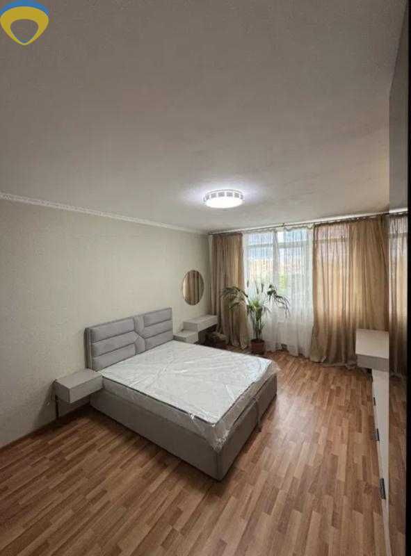 Продам сучасну 1-кімнатну квартиру в ЖК «Малиновський», вул. Бреуса