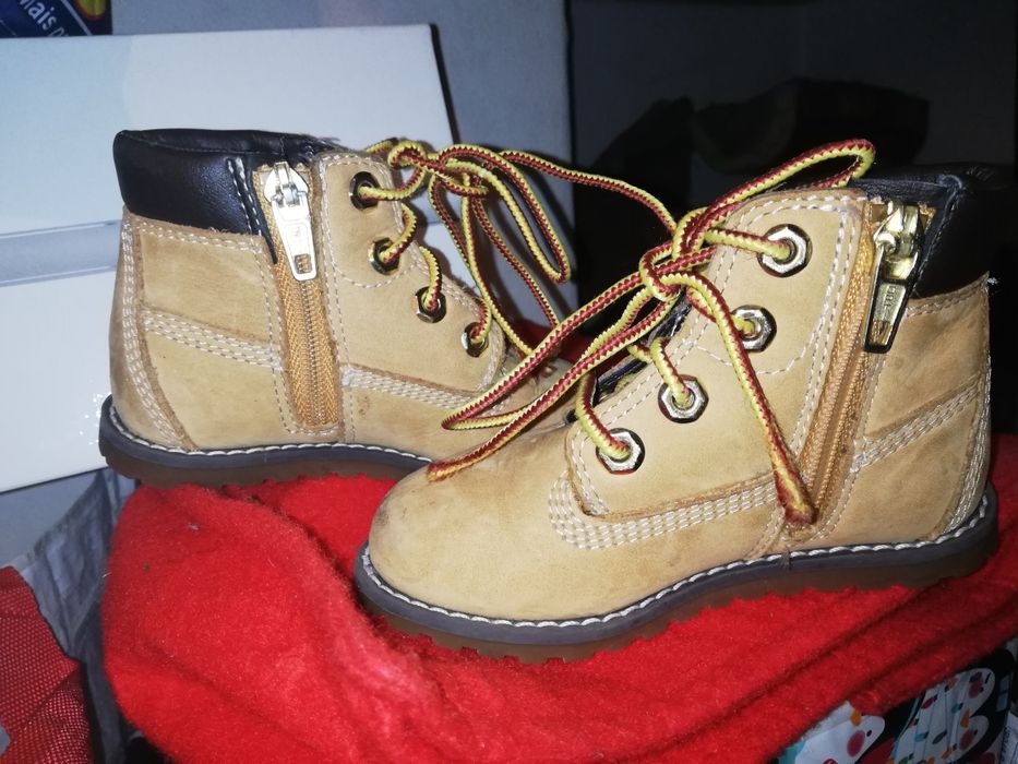 Botas Timberland 23