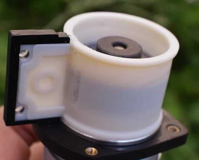 Перистальтичний насос з великою витратою (VDP330D)