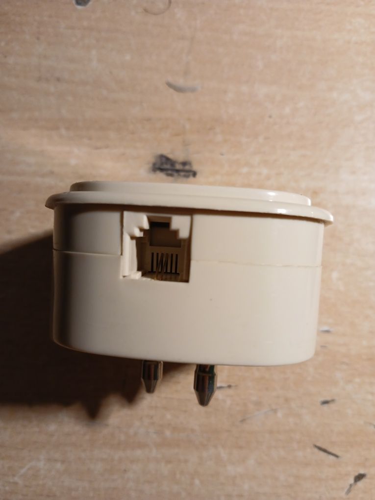 Telefon  stacjonarny  cyfral
