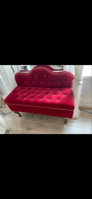 Laweczka sofa do przedpokoju bordowa