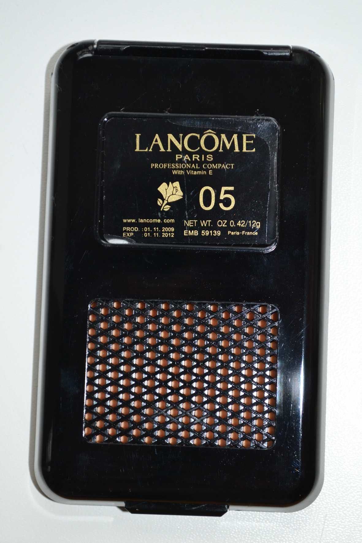 Профессиональная компактная пудра Lancome PARIS 12 g