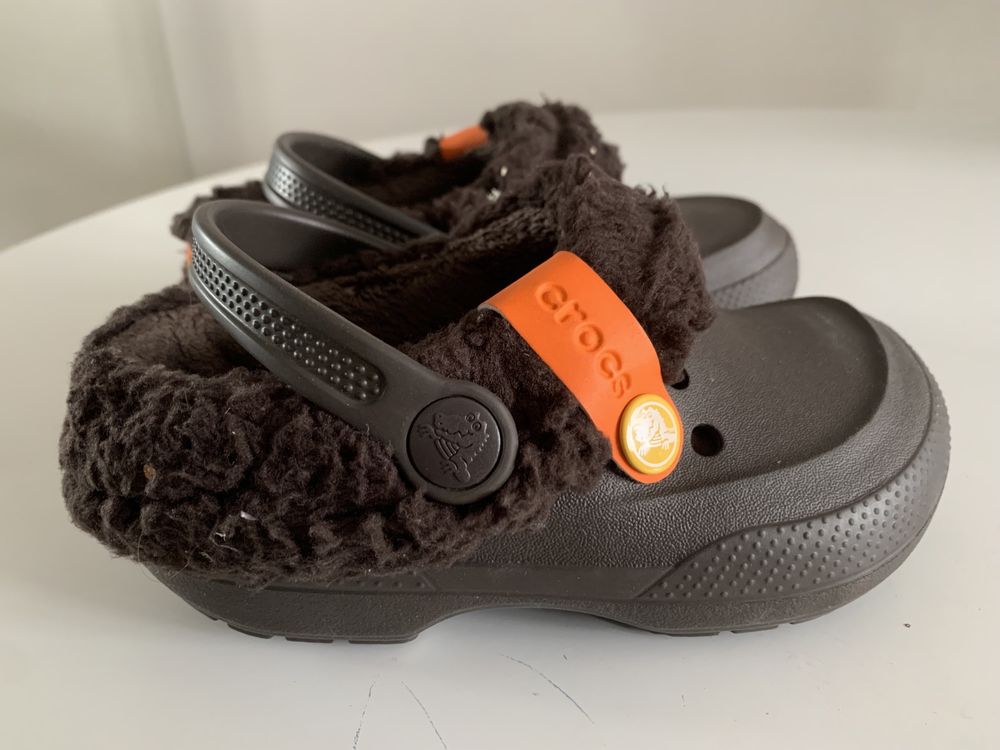 Crocs klapki z polarkiem nowe rozmiar 27-28